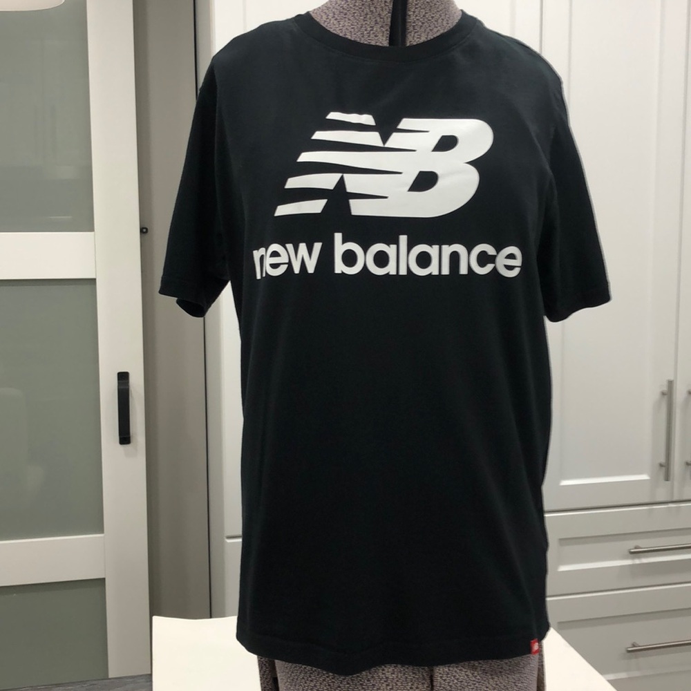 New Balance Black Short Sleeve Tee with Iconic Branding